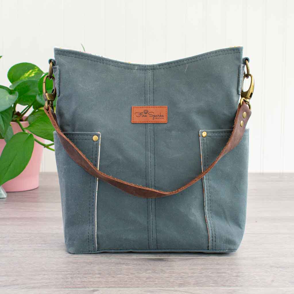 Compass Tote